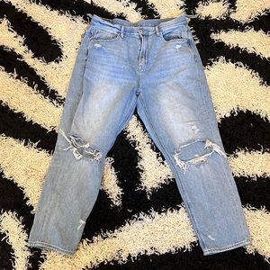 American Eagle Mom Jeans